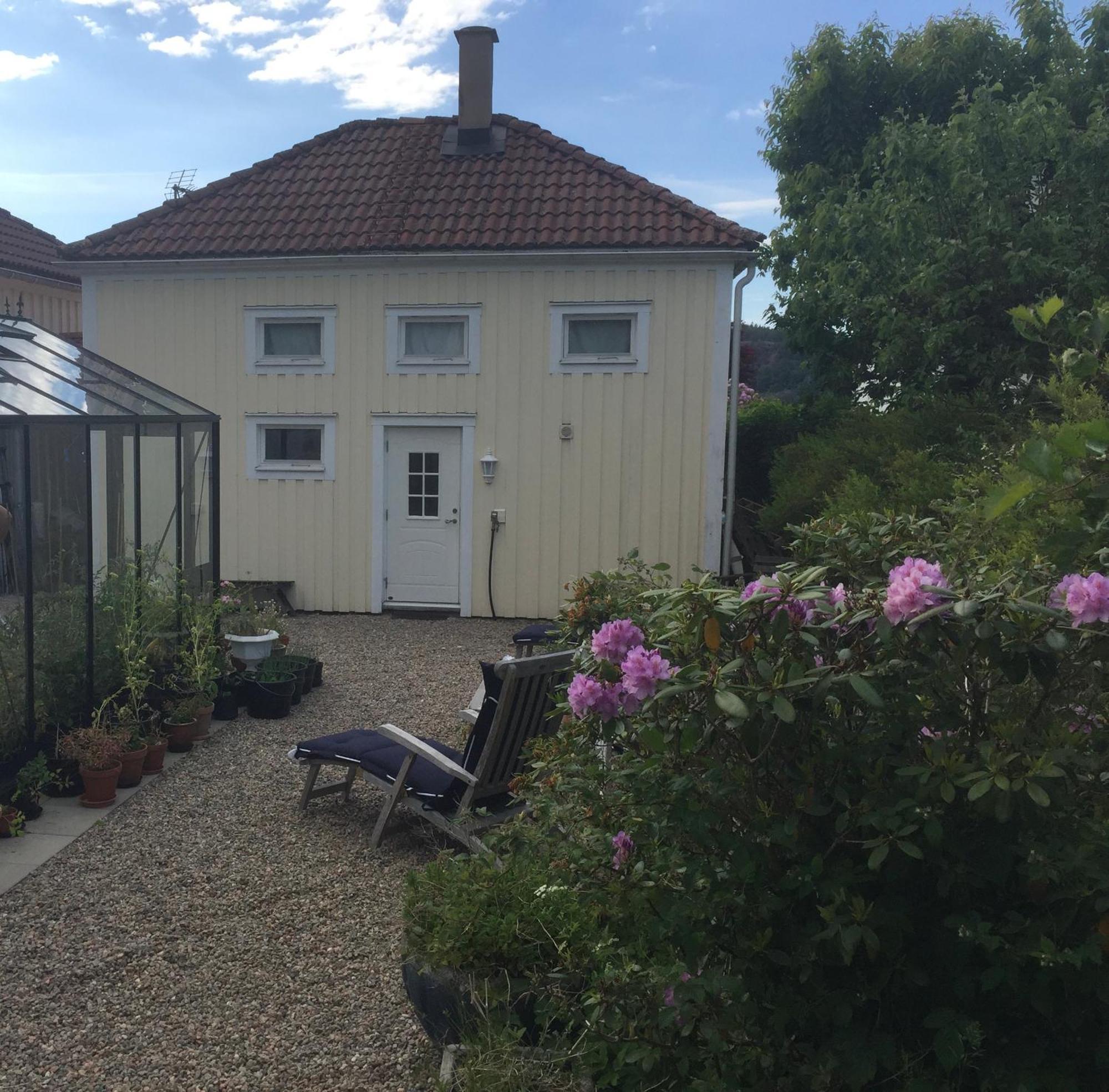 Lilla Saturnus Villa Ljungskile Exterior photo